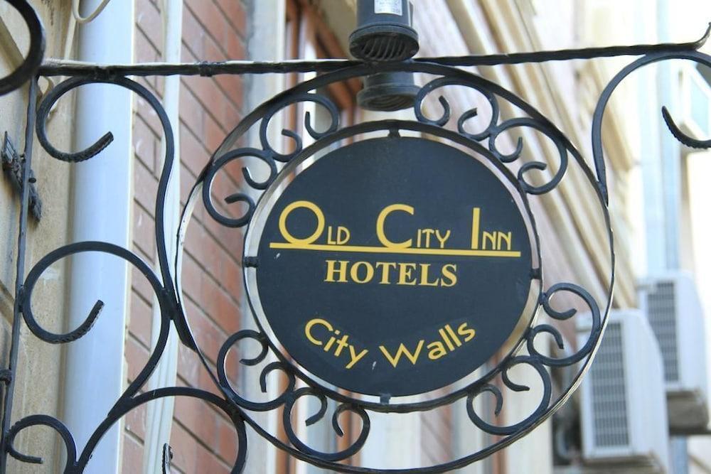 City Walls Hotel Baku Ngoại thất bức ảnh