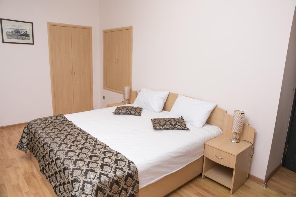 City Walls Hotel Baku Ngoại thất bức ảnh